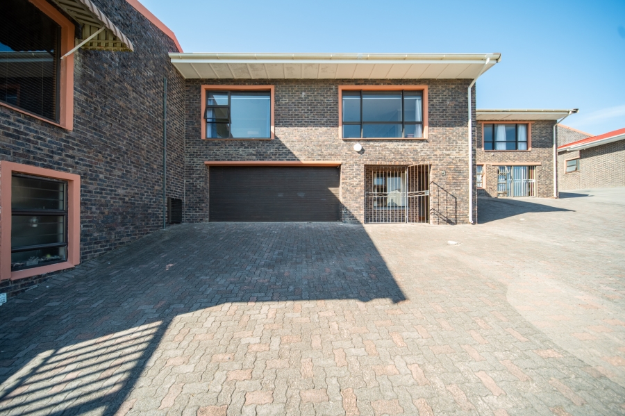 4 Bedroom Property for Sale in Gonubie Eastern Cape